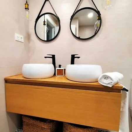 Daire Piso Con Encanto En Pleno Centro Oviedo